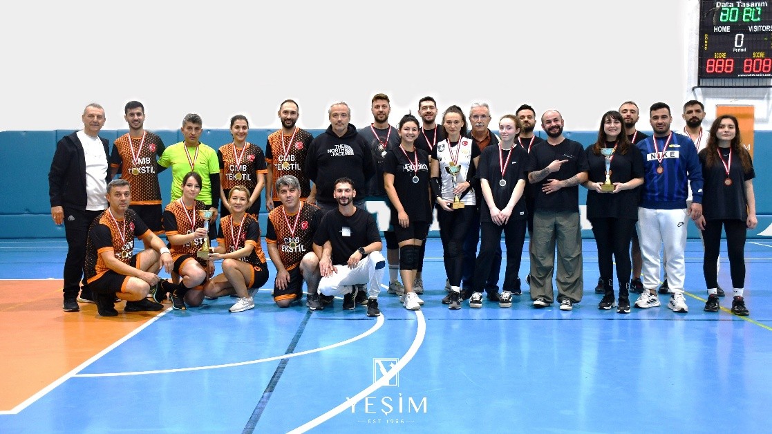 Şükrü Şankaya Voleybol Turnuvası’nda Takım Ruhu Sahadaydı